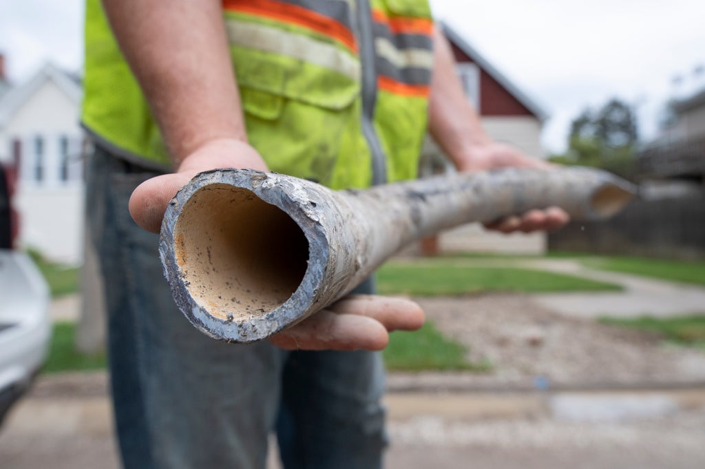 lead pipe replacement in Milwaukee