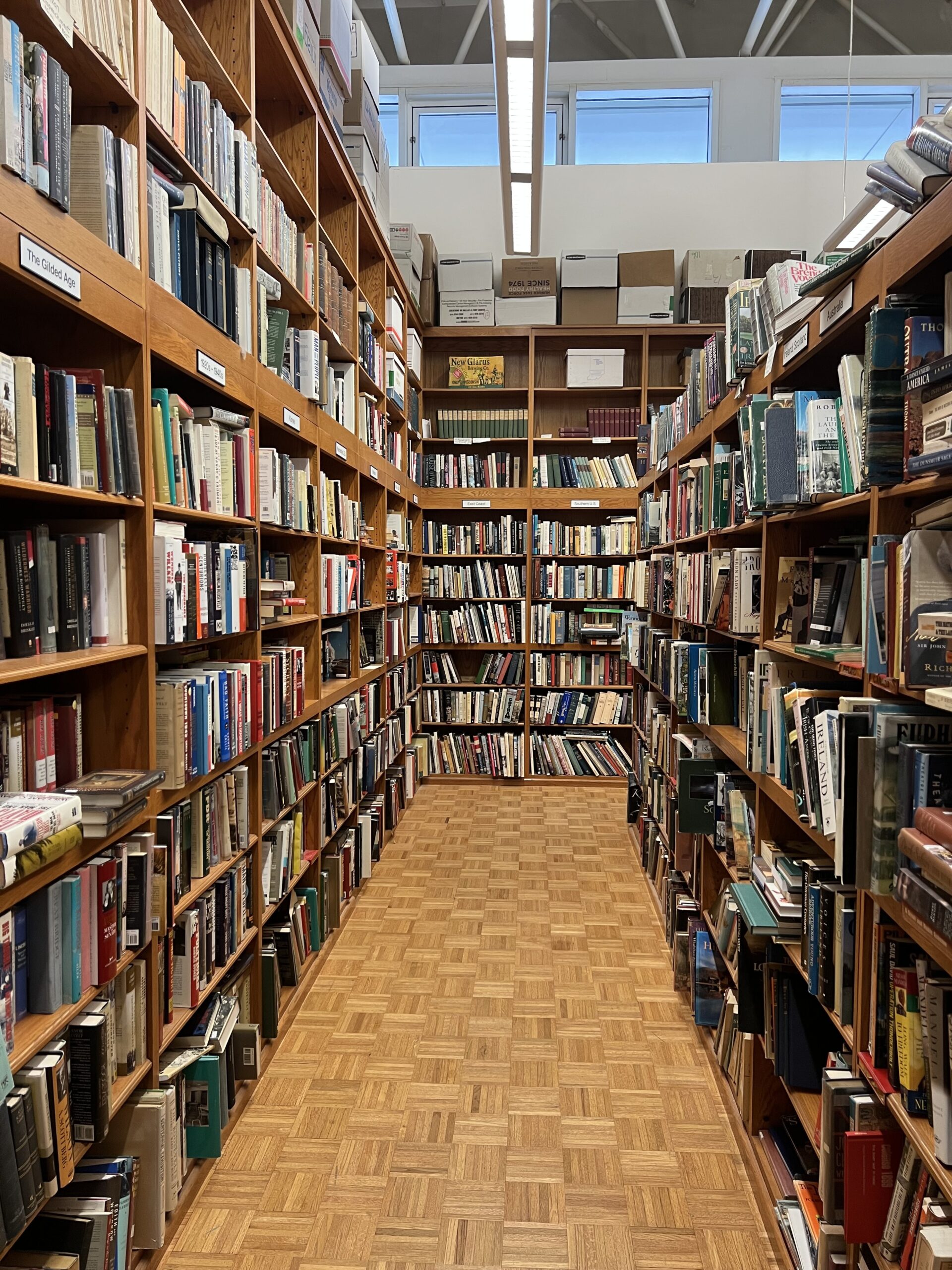 Renaissance Books in General Mitchell International Airport.