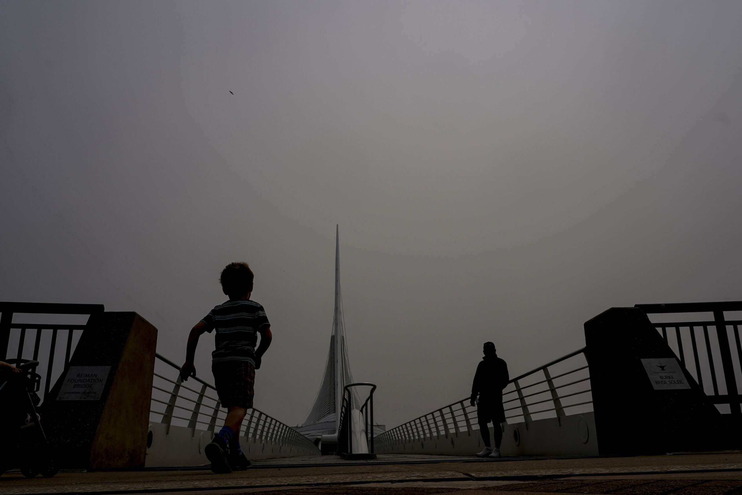 A haze is seen over the Milwaukee Art Museum.