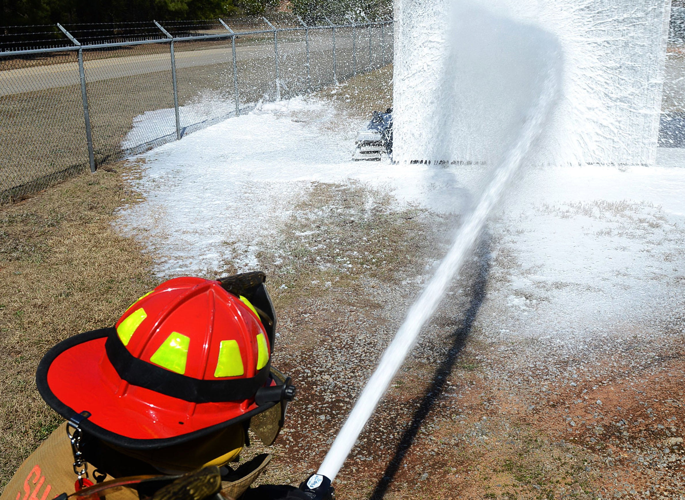 Firefighting foam