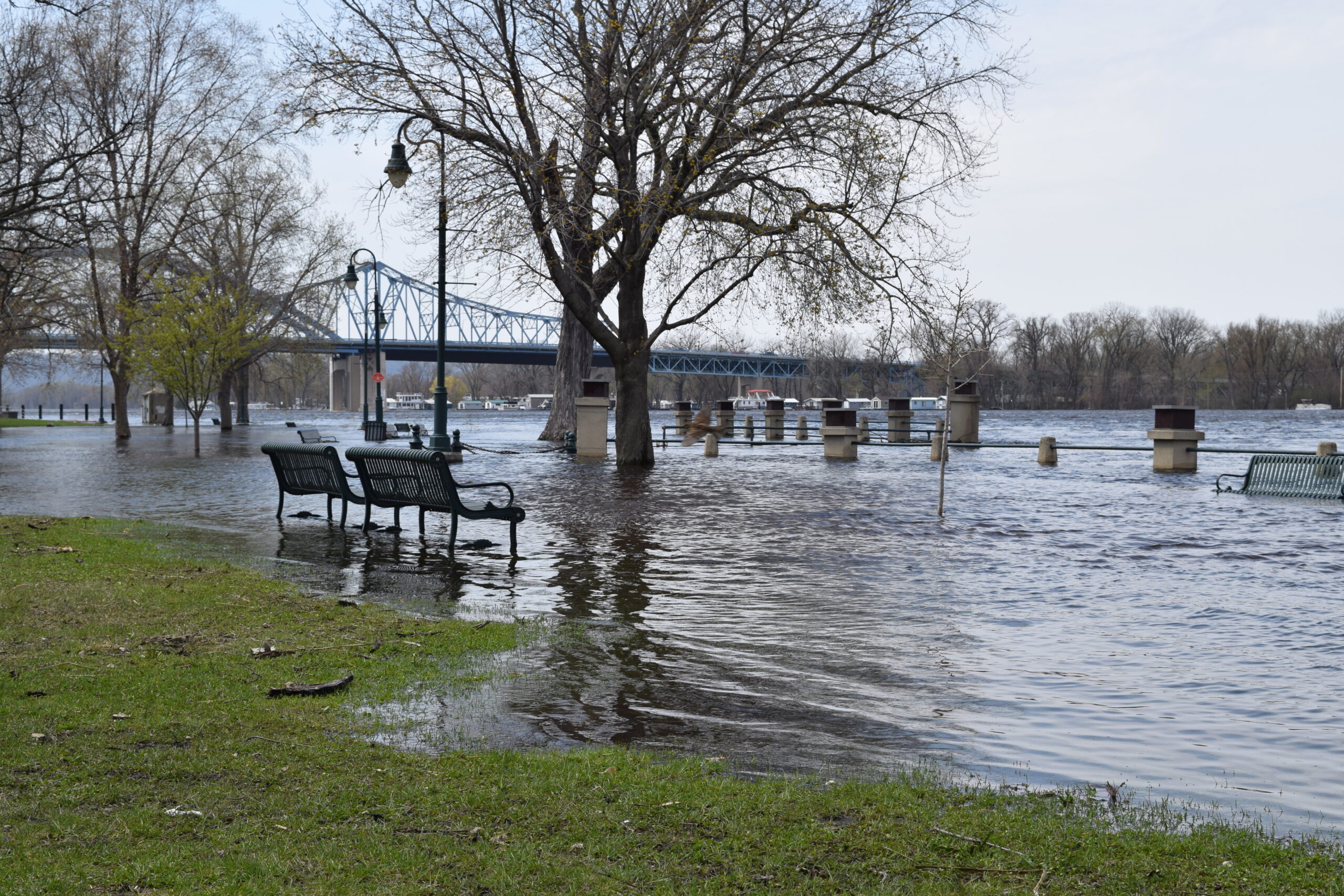 Mississippi River flooding crests in southwest Wisconsin