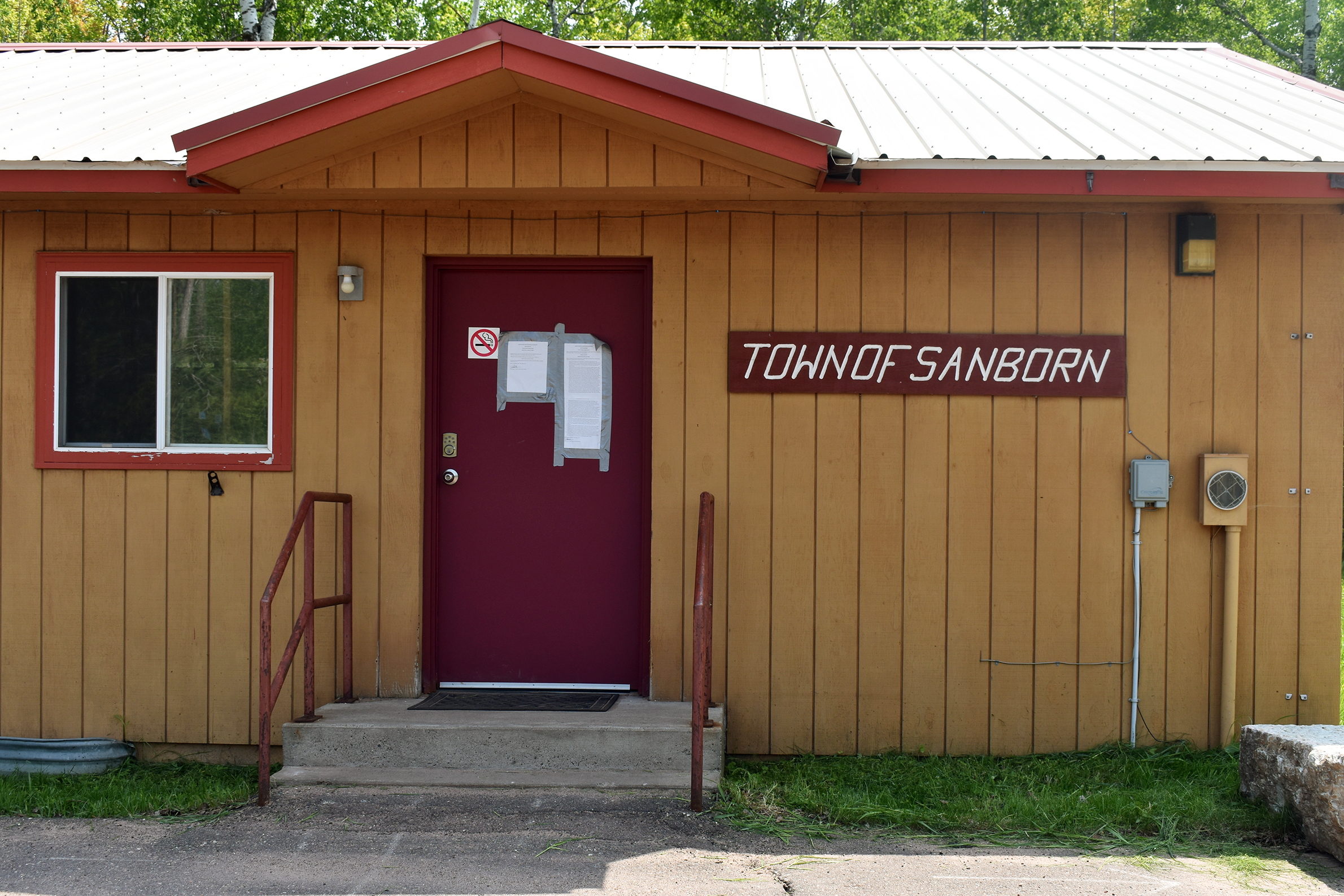 Sanborn town hall