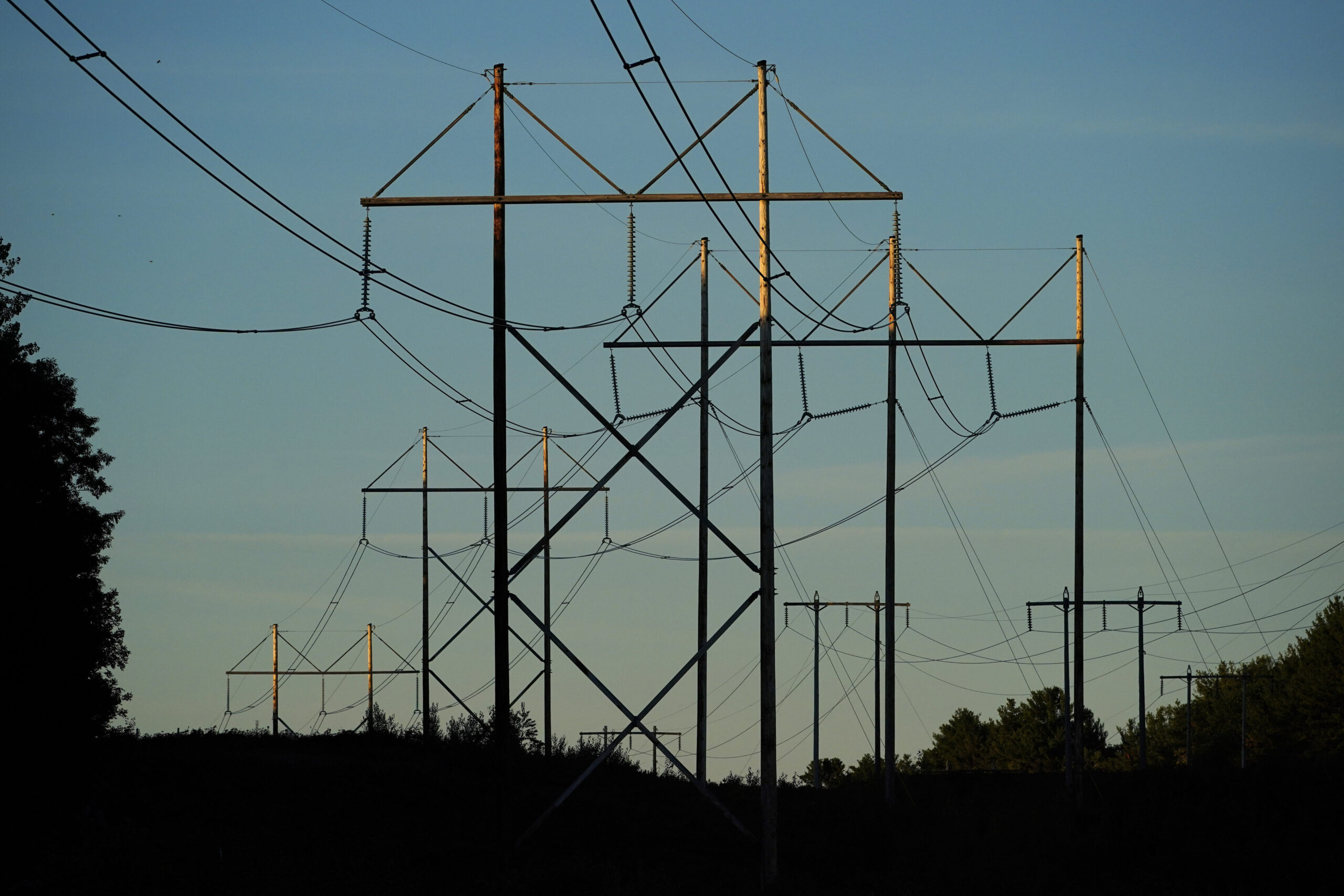 utility lines standing in Maine