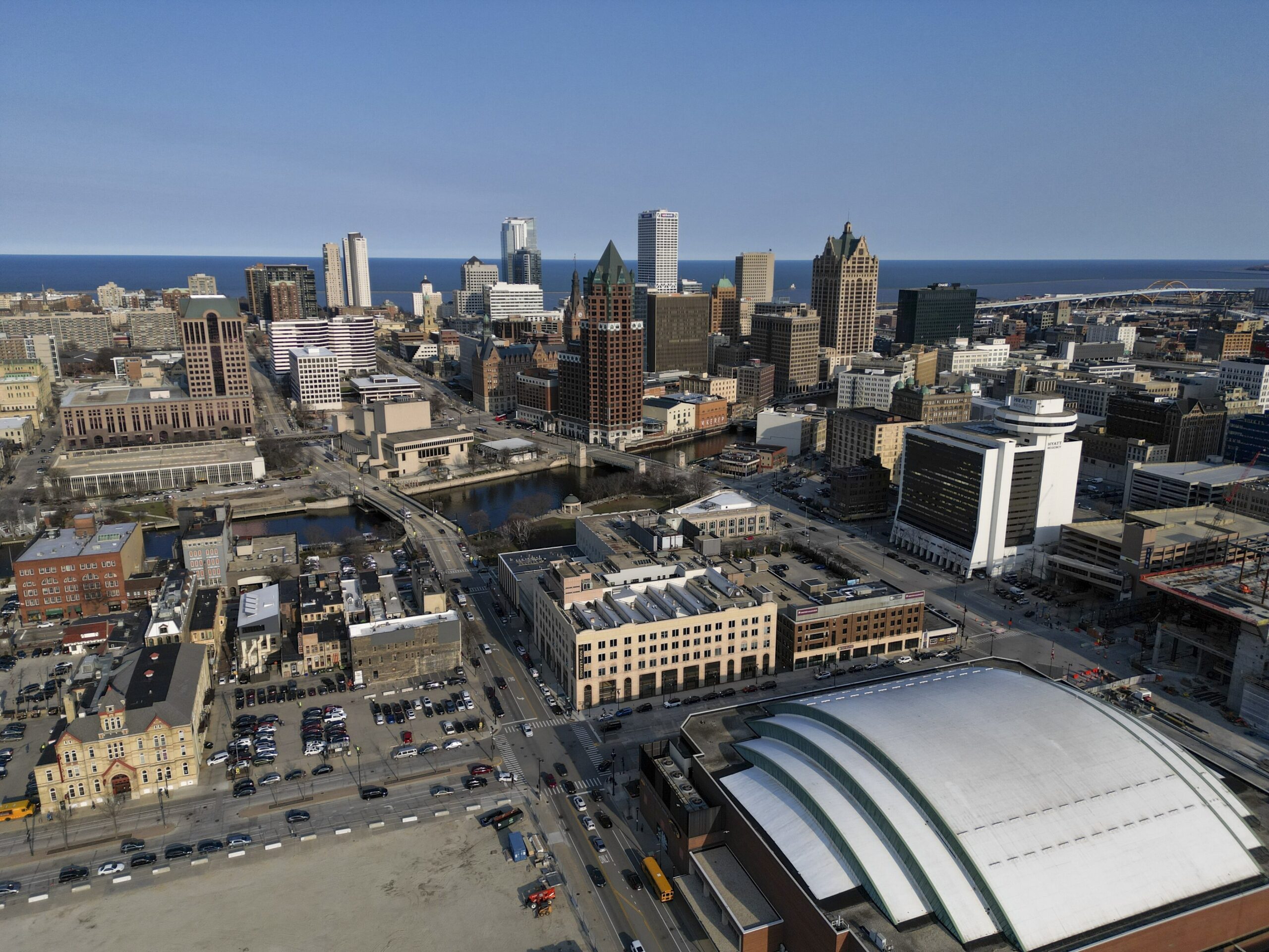 The Milwaukee city skyline