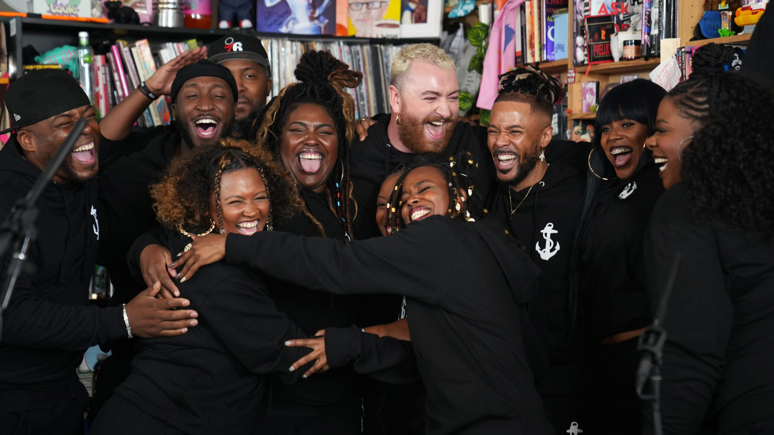 Want to know what it’s like to photograph a Tiny Desk concert?