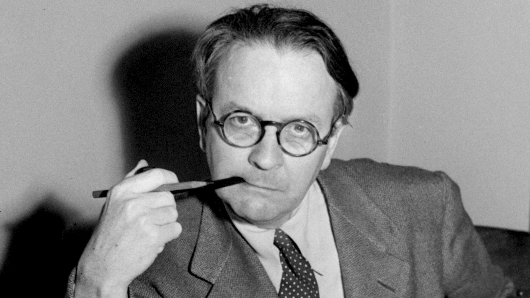 An unpublished poem by ‘The Big Sleep’ author Raymond Chandler is going to print