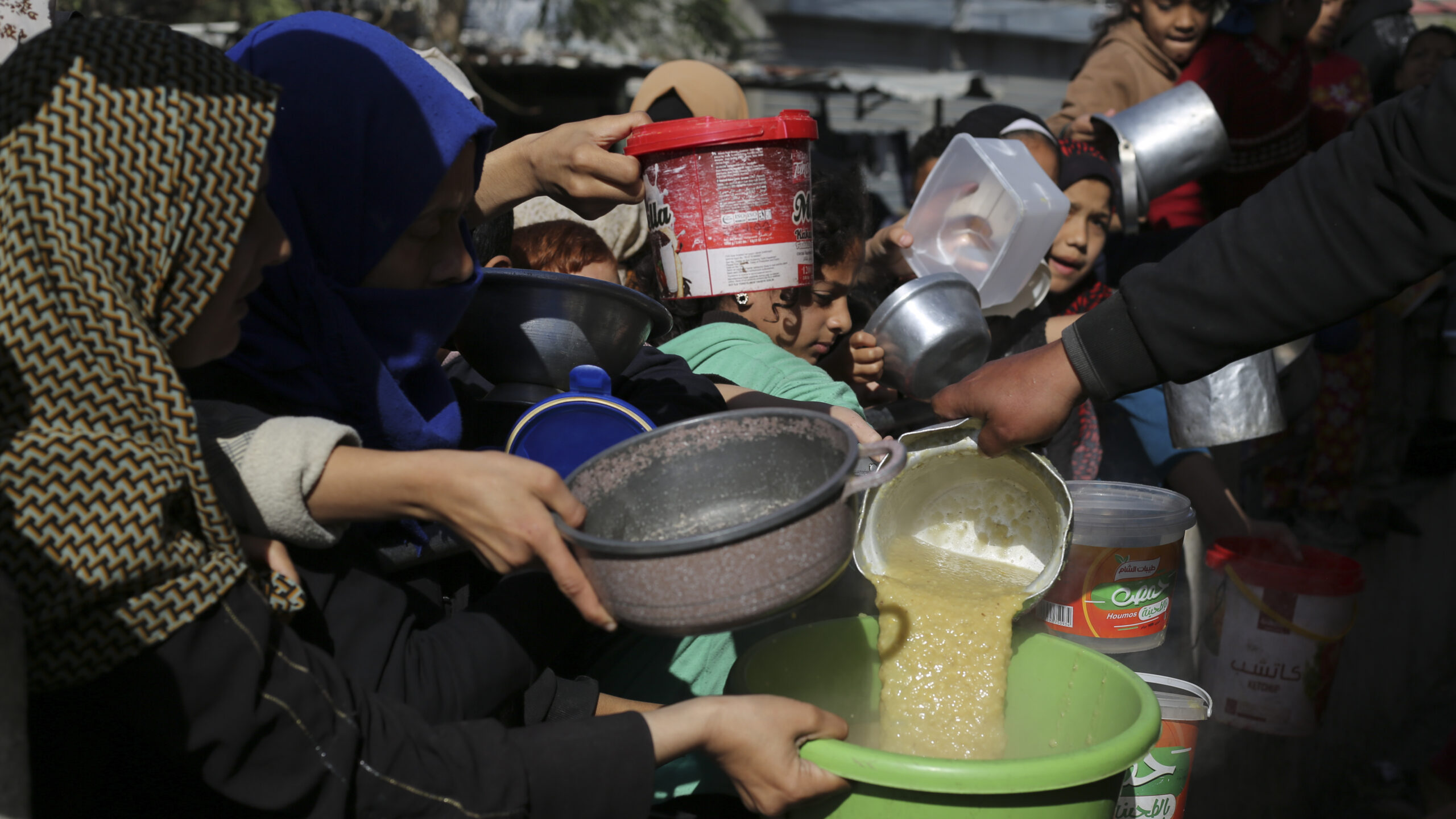 An inside account of delivering aid to Gaza: ‘Each time it’s getting more desperate’