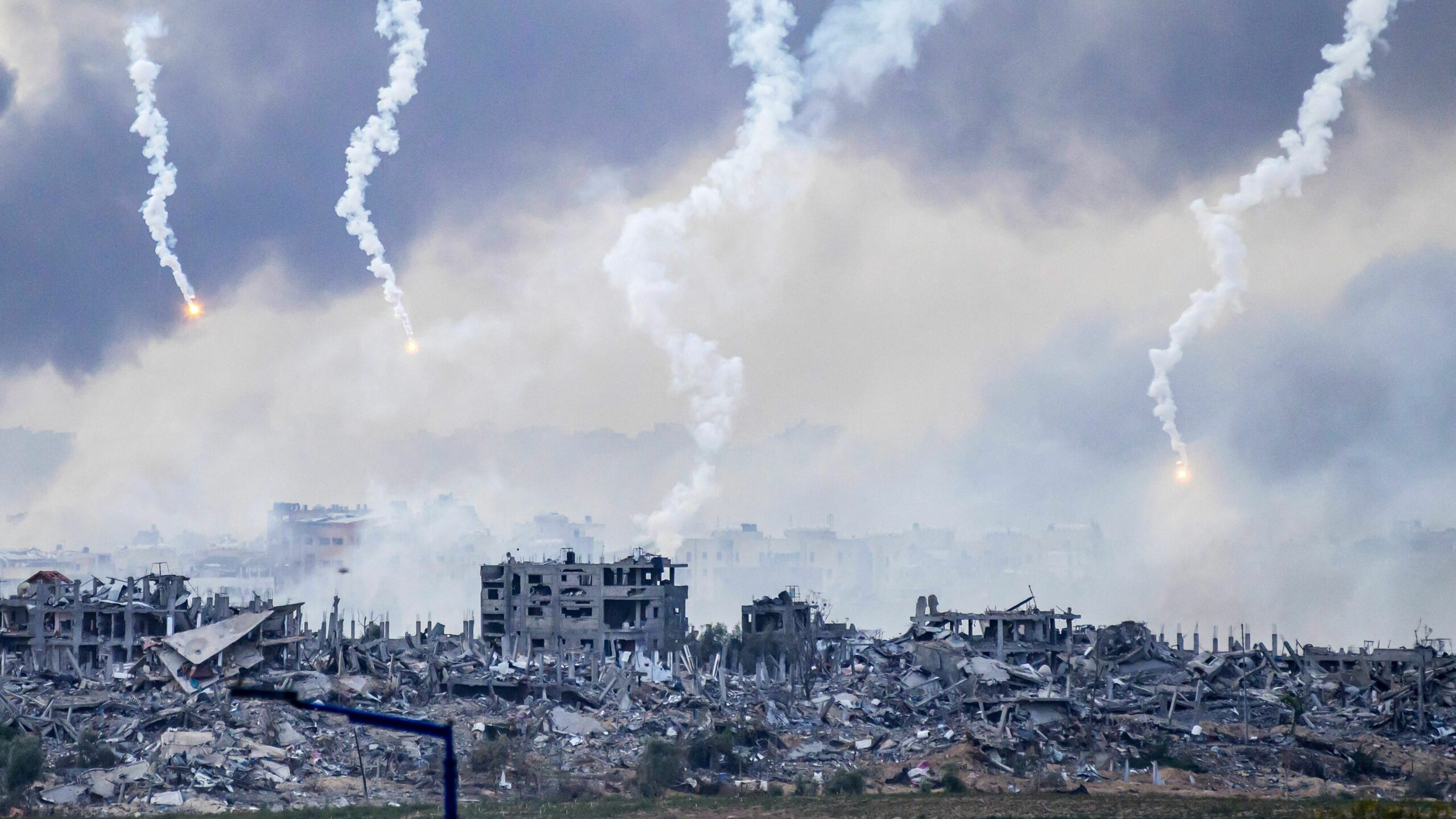 Smoke billows after an Israeli strike on north Gaza on November 22, 2023. Israel says it is using artificial