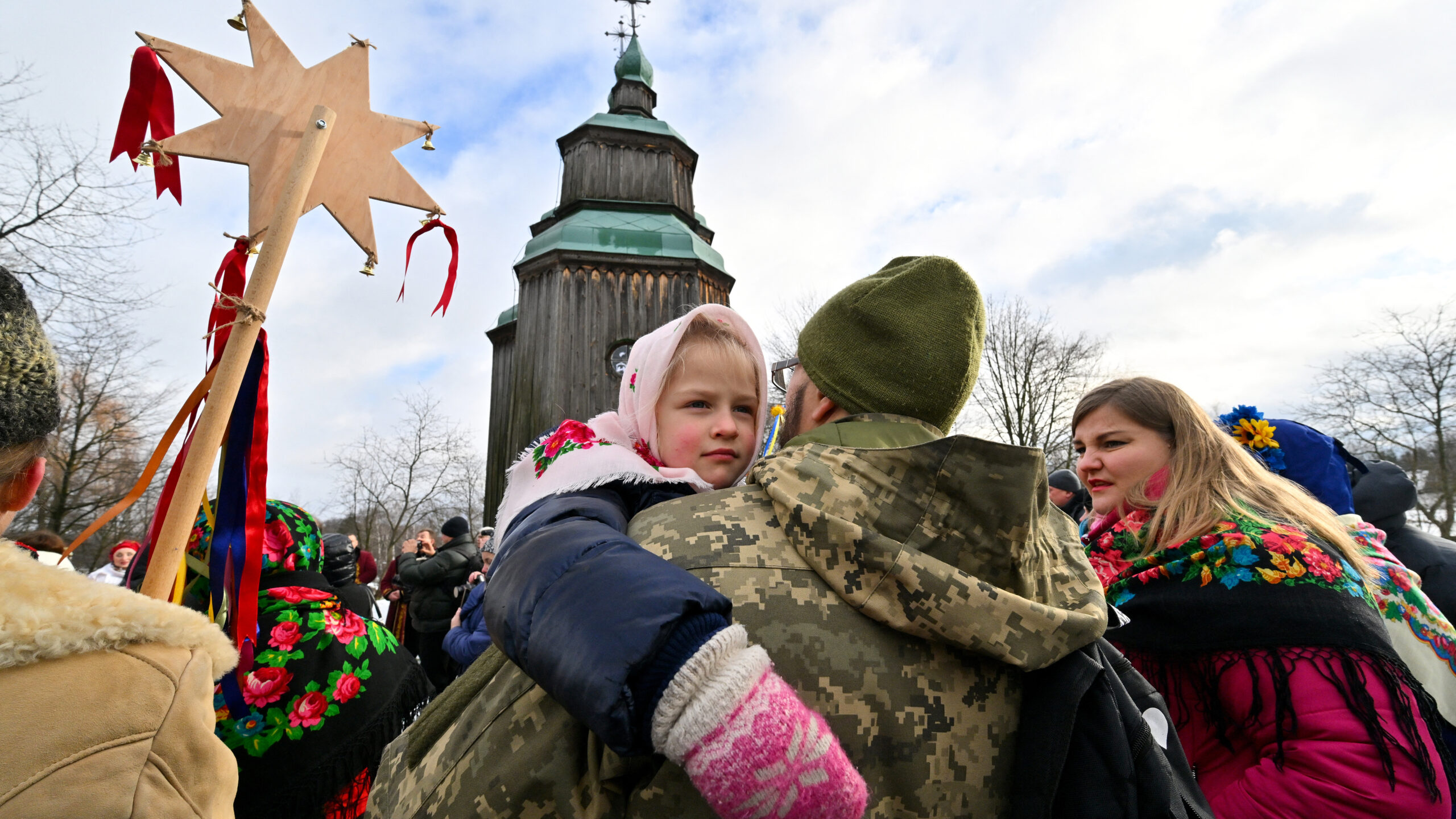 Breaking with tradition, Ukrainians celebrate Christmas on Dec. 25 this year
