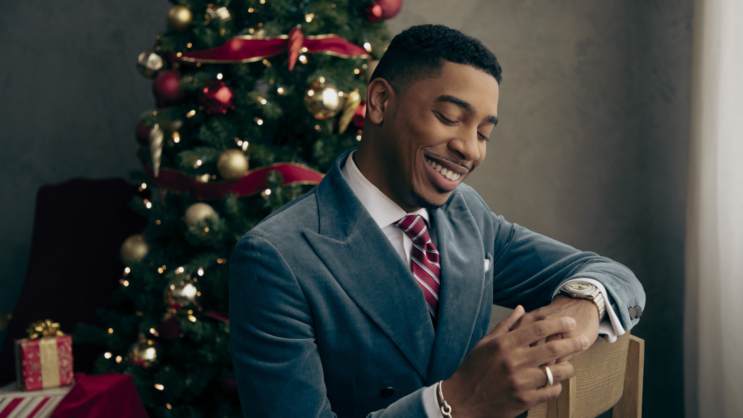 Pianist Christian Sands shares his ‘Christmas Stories’ for the holidays