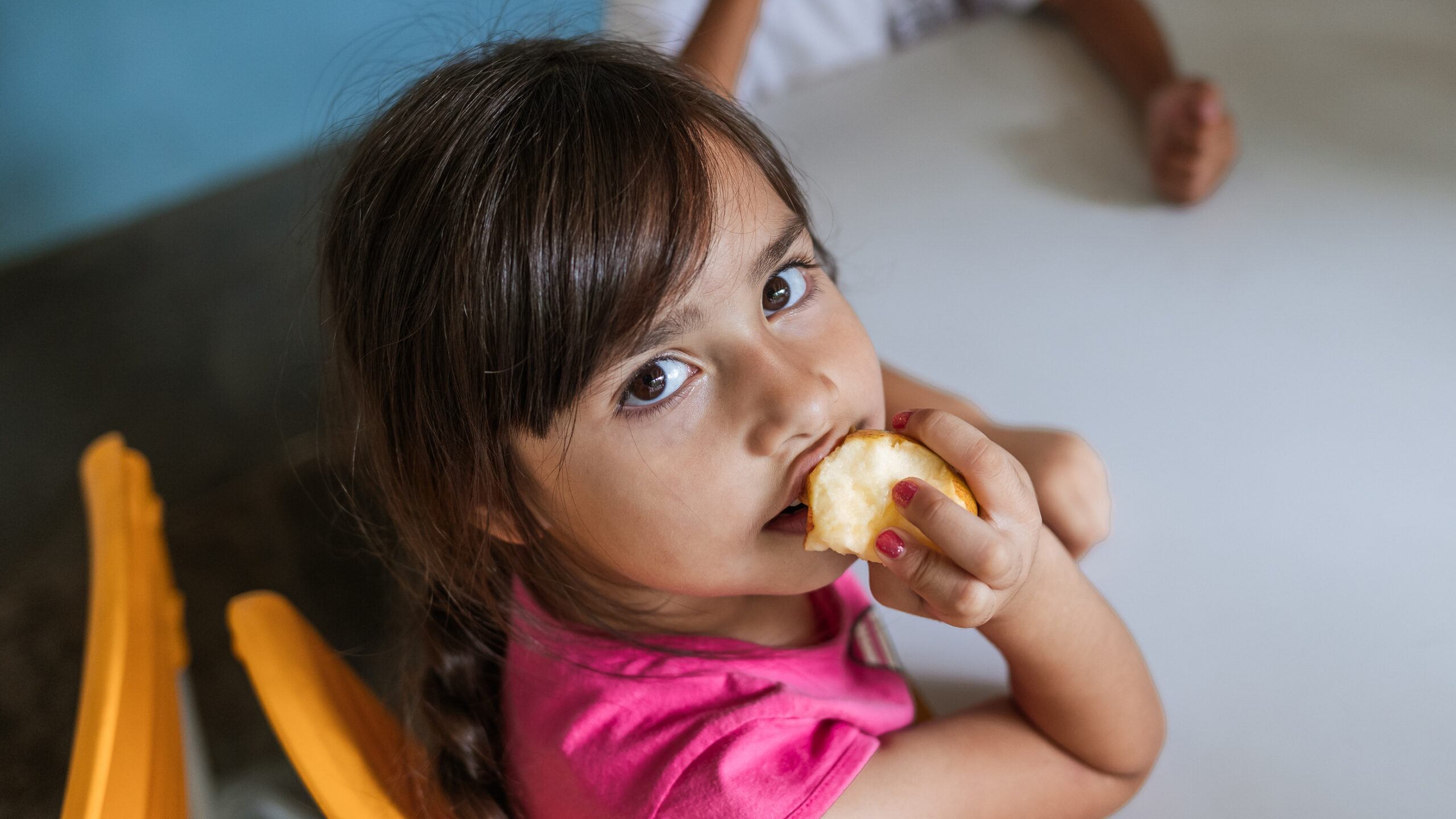The pandemic sent hunger soaring in Brazil. They’re fighting back with school lunches