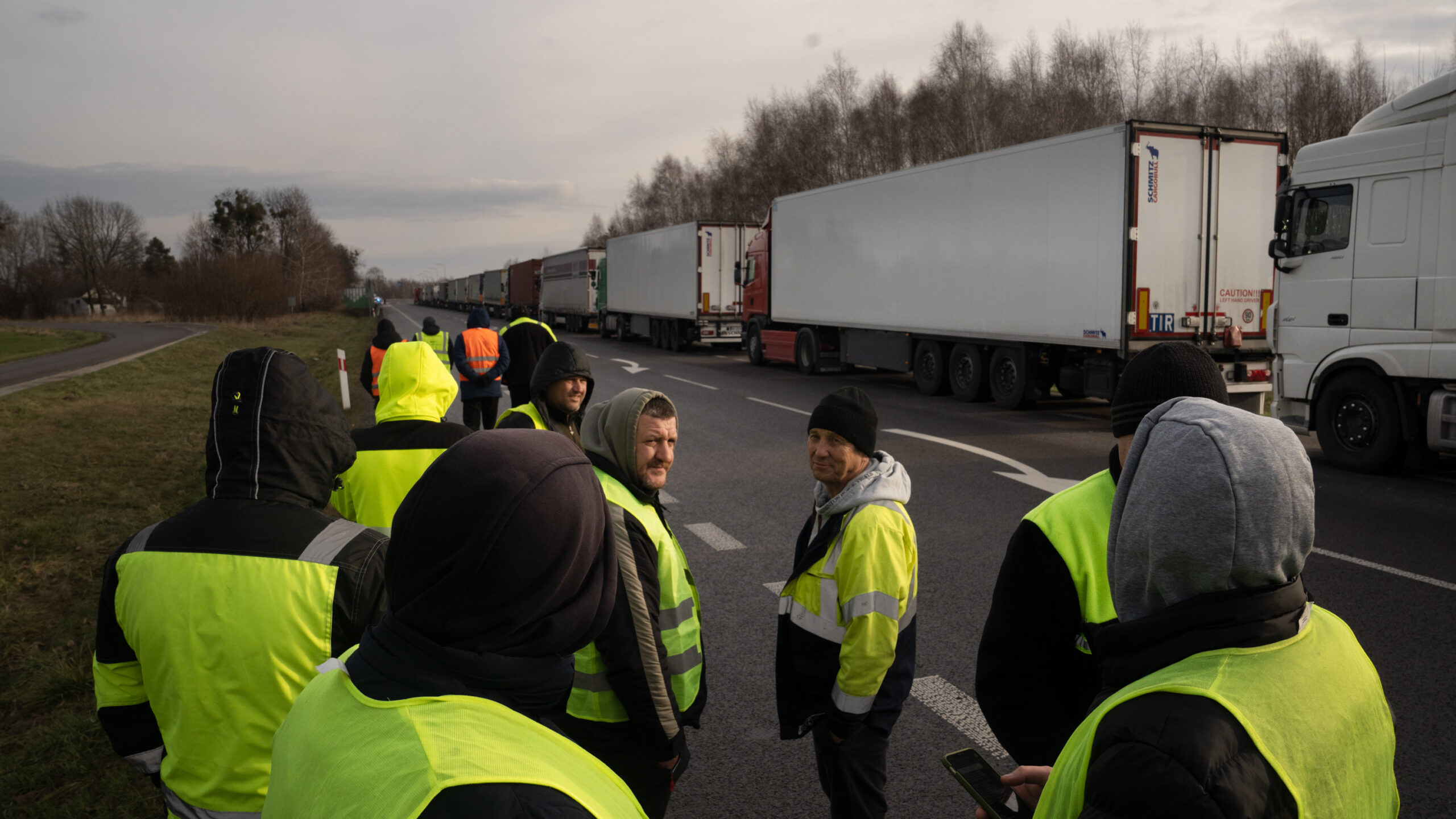 20-mile backup as Polish truckers blockade border in standoff with Ukrainian drivers