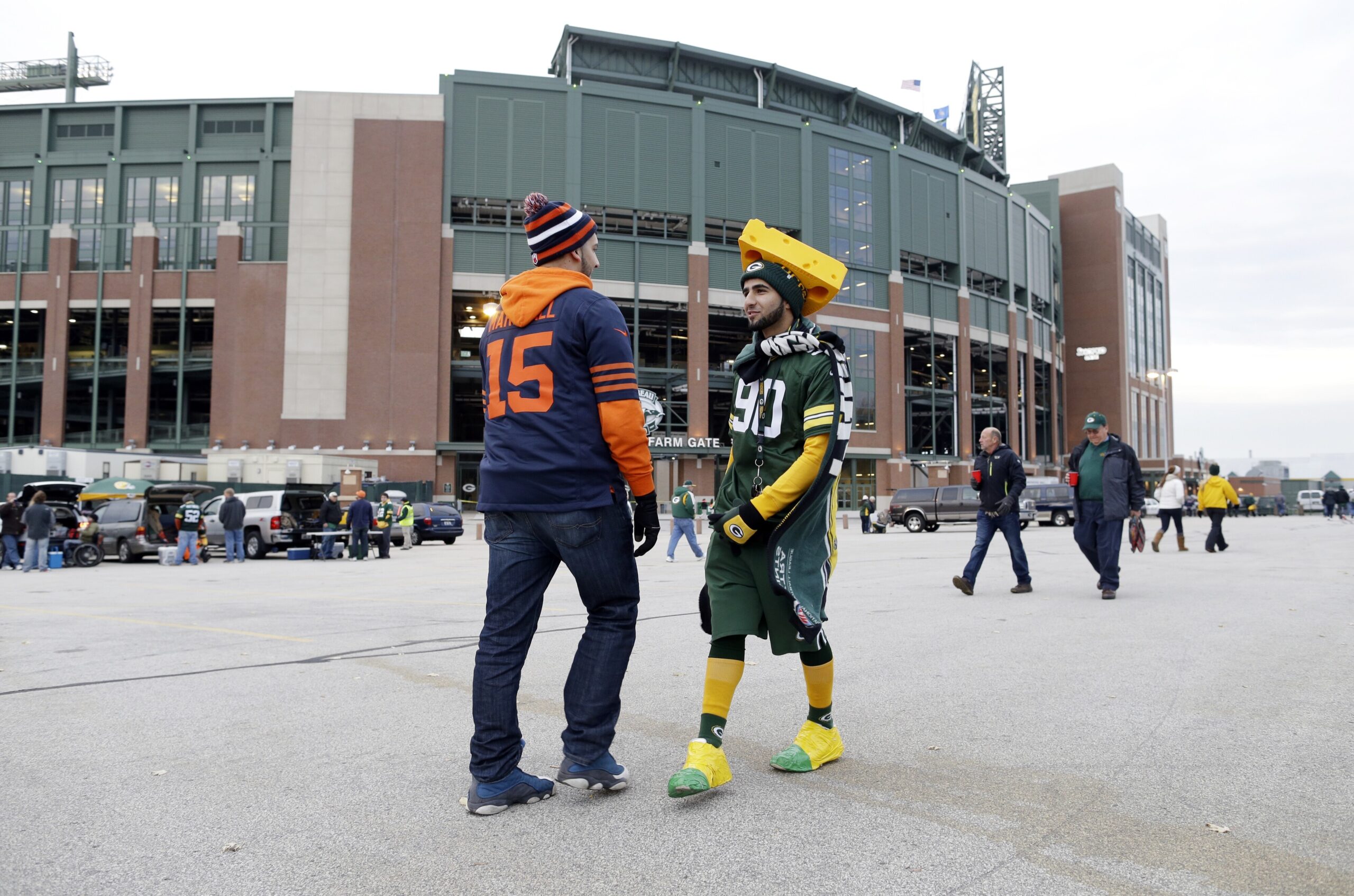 Fans make their way to Lambeau Field before NFL football game between the Green Bay Packers and the Chicago Bears Monday, Nov. 4, 2013