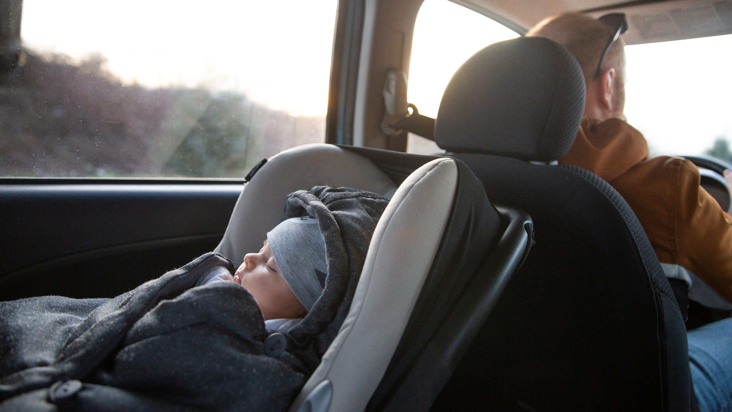 What to know about keeping children safe — and warm — in the car during the winter