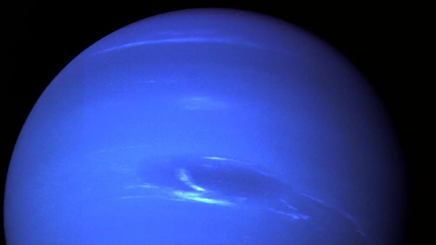 Don’t look so blue, Neptune: Now astronomers know this planet’s true color