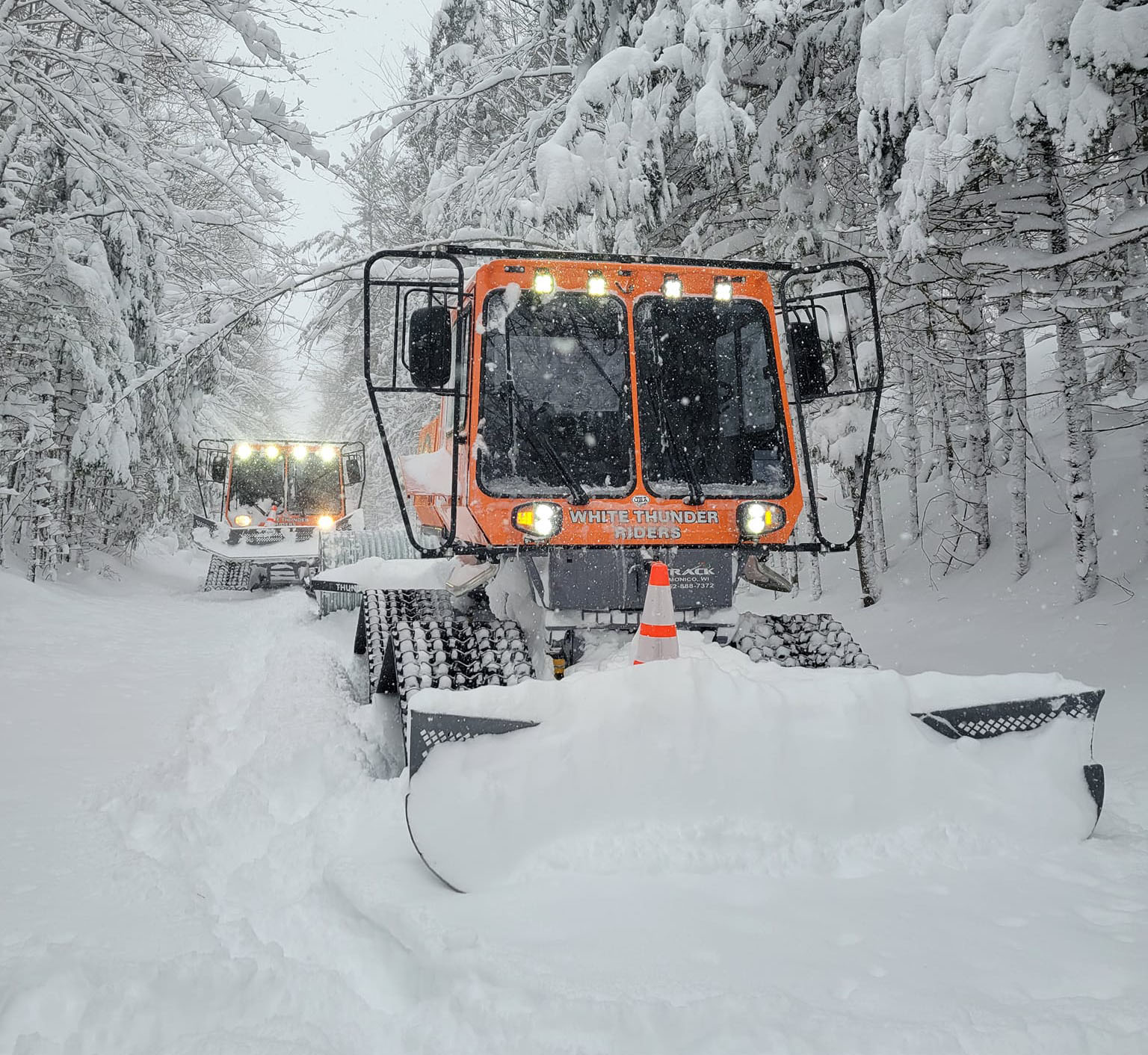 grooming snowmobile trails