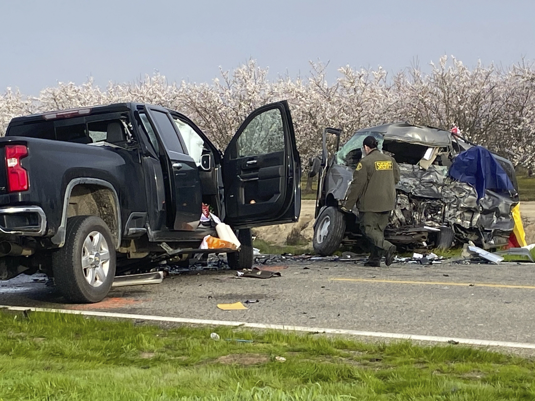8 people killed in a head-on crash in central California farming region