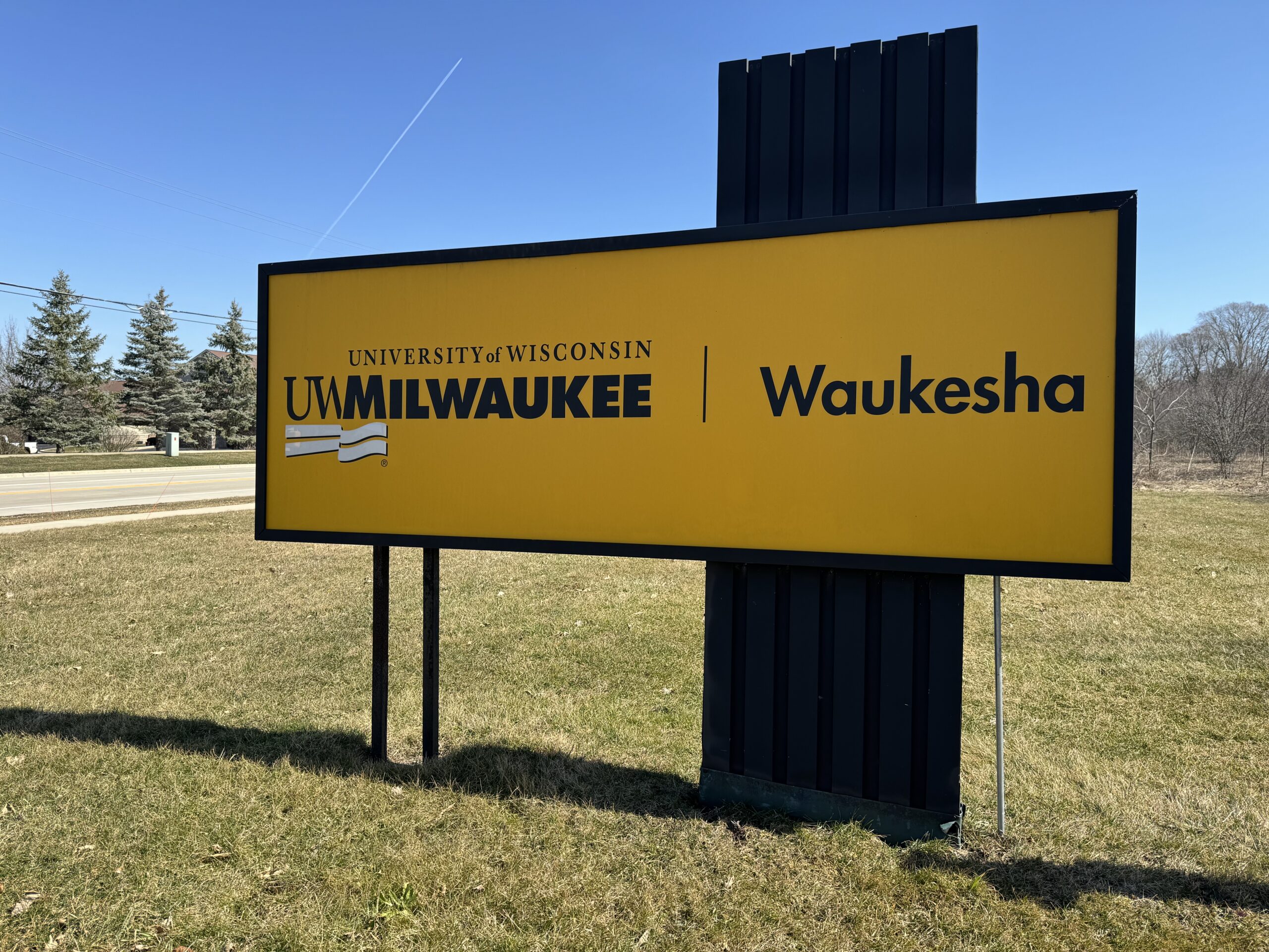 UW-Milwaukee announces closure of Waukesha campus in 2025, citing declining enrollment