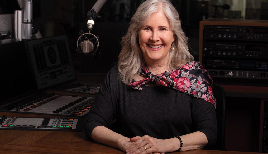 What does Stephanie Elkins listen to outside of her show?