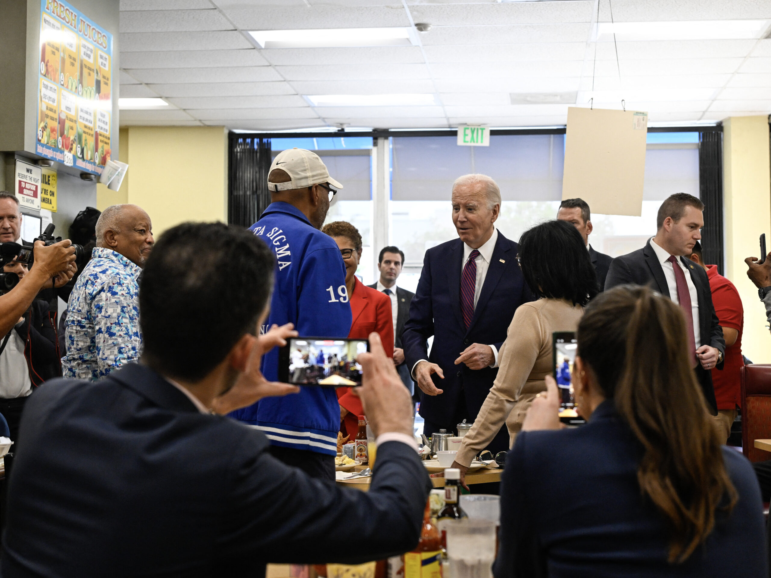 What Biden’s been eating on the trail and what it says about his campaign