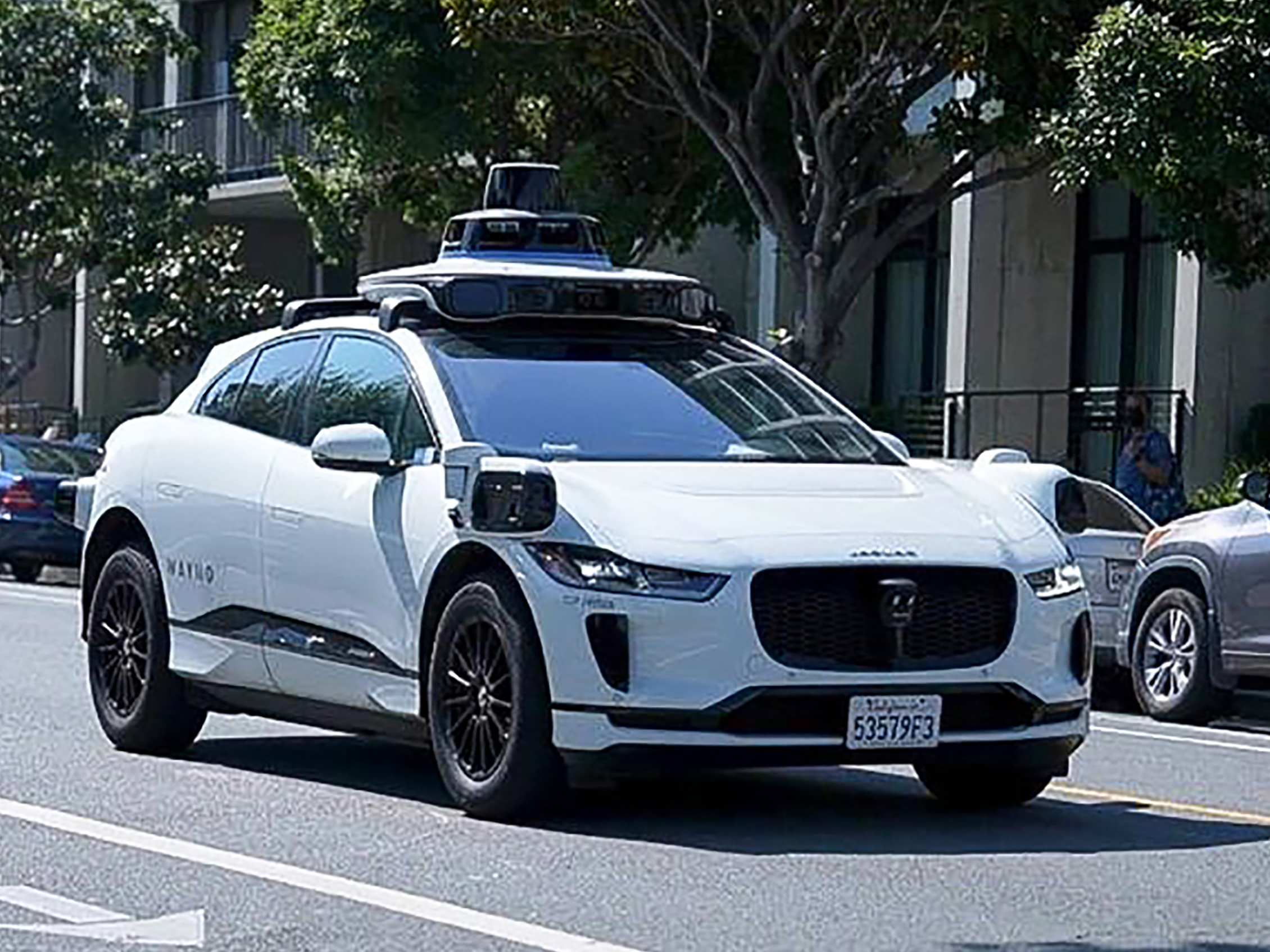 Waymo’s robotaxi service set to expand into Los Angeles