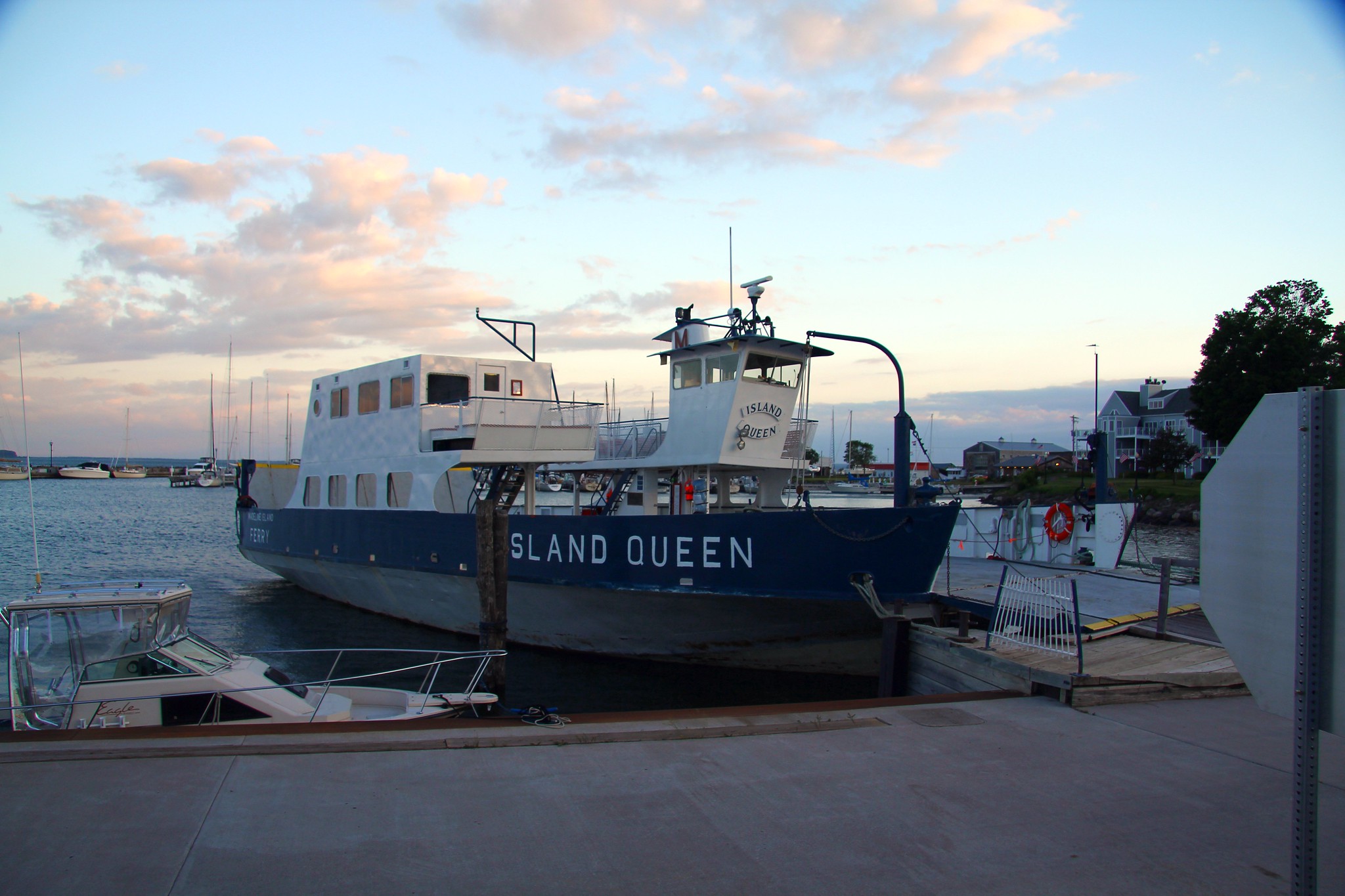 Town closes on $17M deal to secure ferry service to Madeline Island