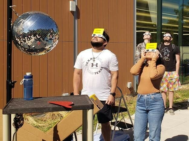 How people across the U.S. are making the most of the solar eclipse