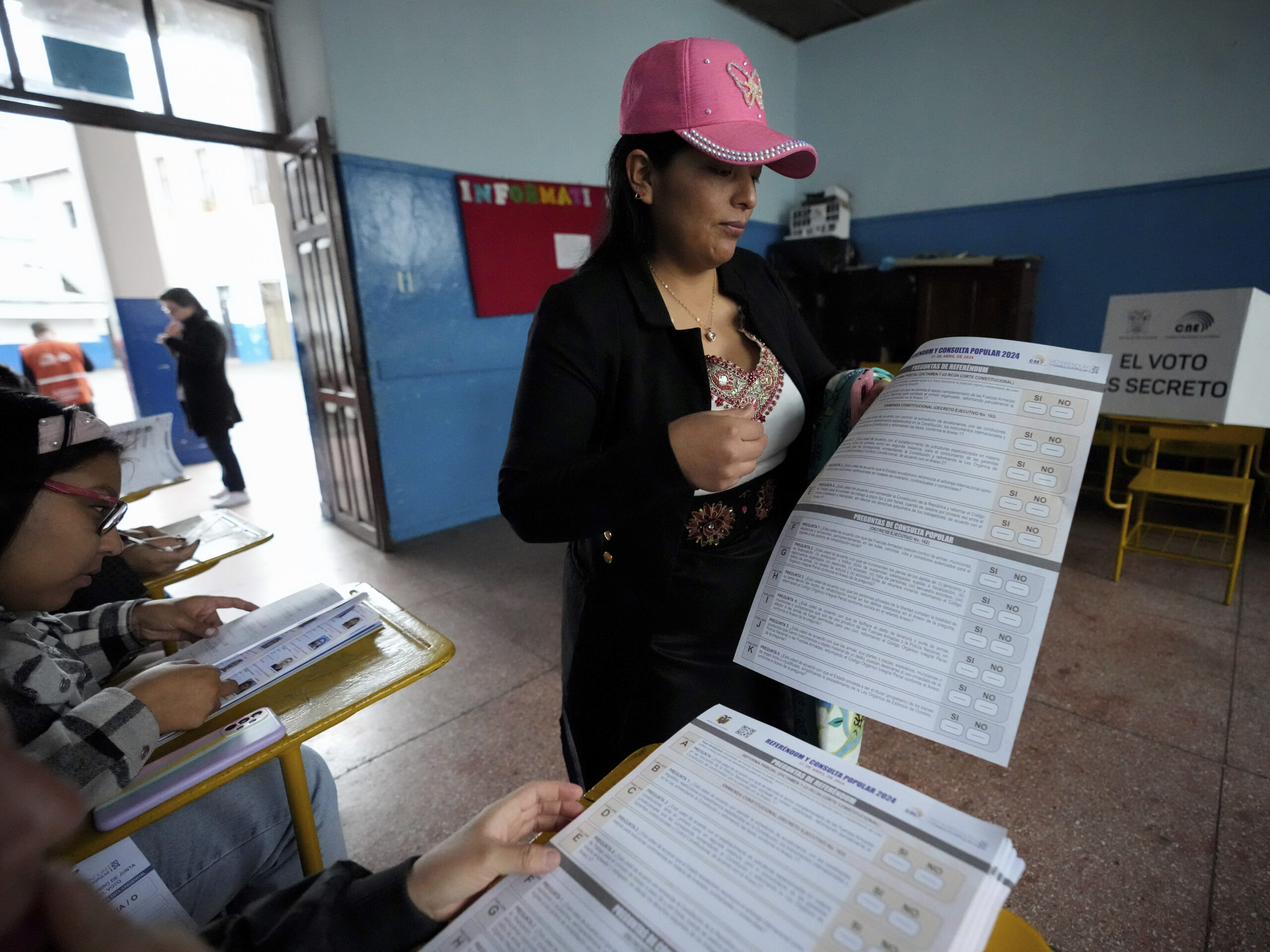 Ecuadorians vote in referendum to approve toughening fight against gangs