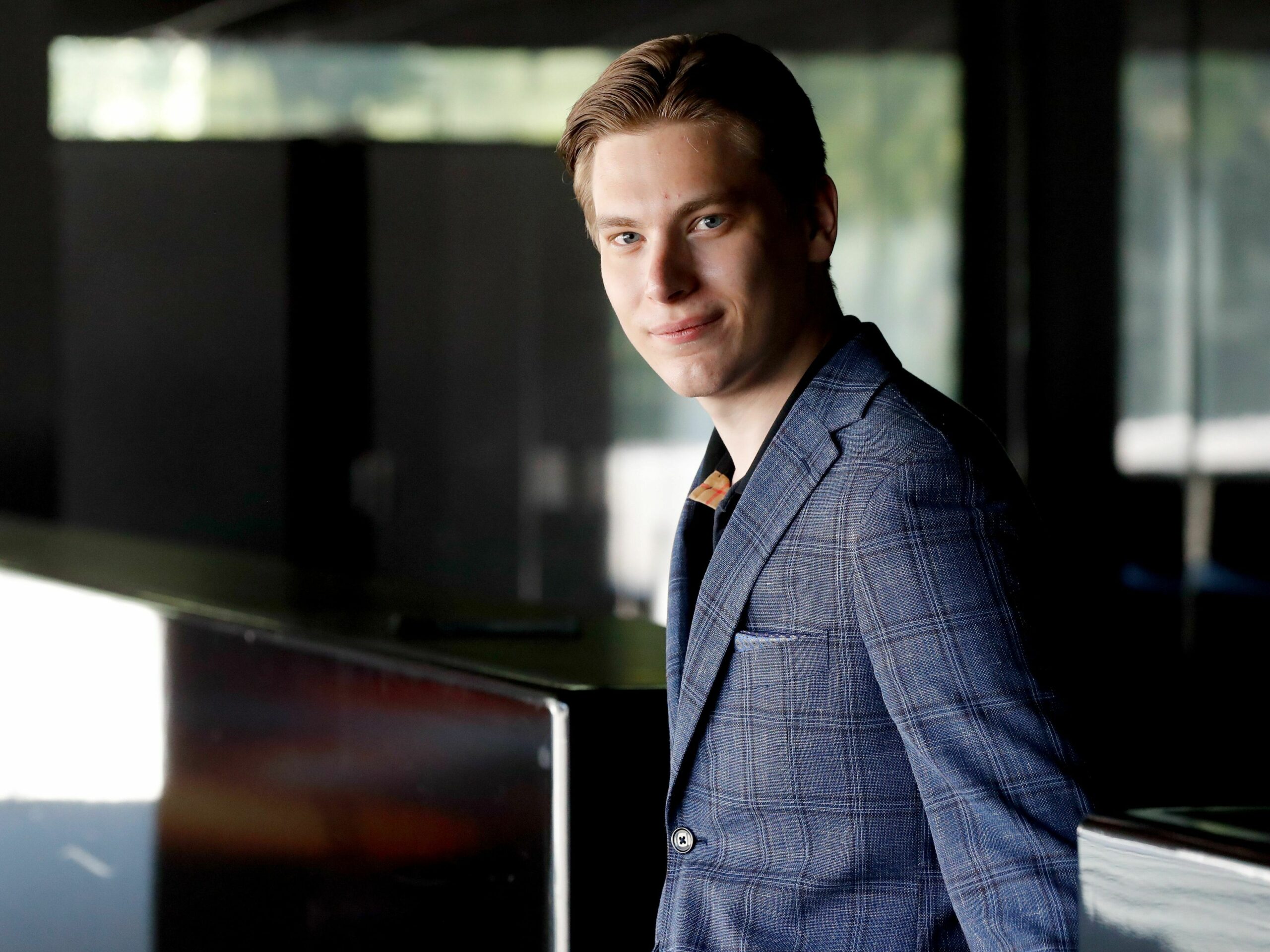 28-year-old conductor Klaus Mäkelä will lead the Chicago Symphony Orchestra