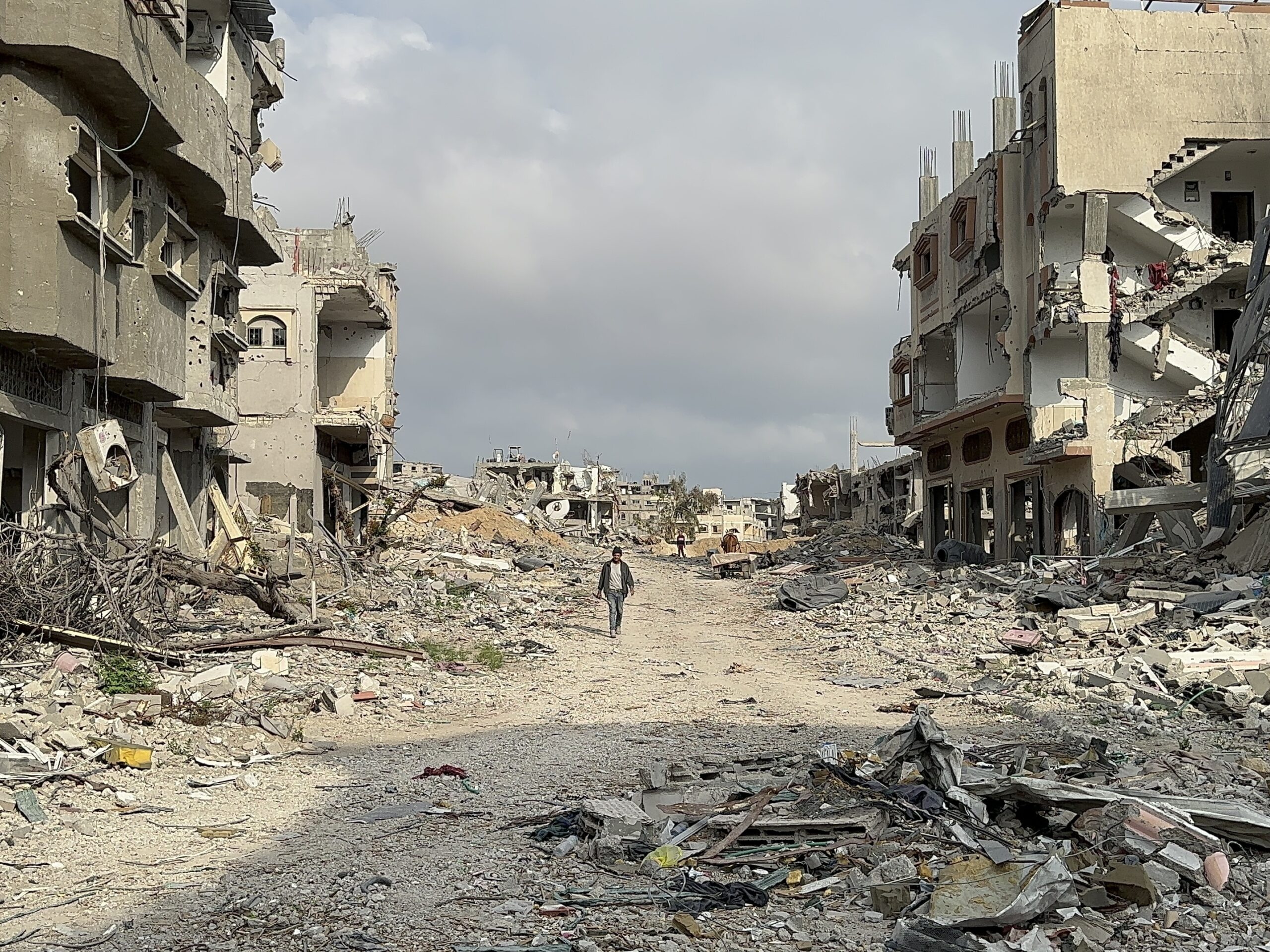 A first glimpse of Khan Younis, a Gaza city now lying in ruins