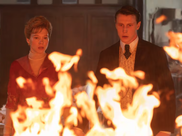 Gabrielle and Louis (Léa Seydoux and George MacKay) meet in 1910 Paris, 2014 Los Angeles and again in 2044  in The Beast.