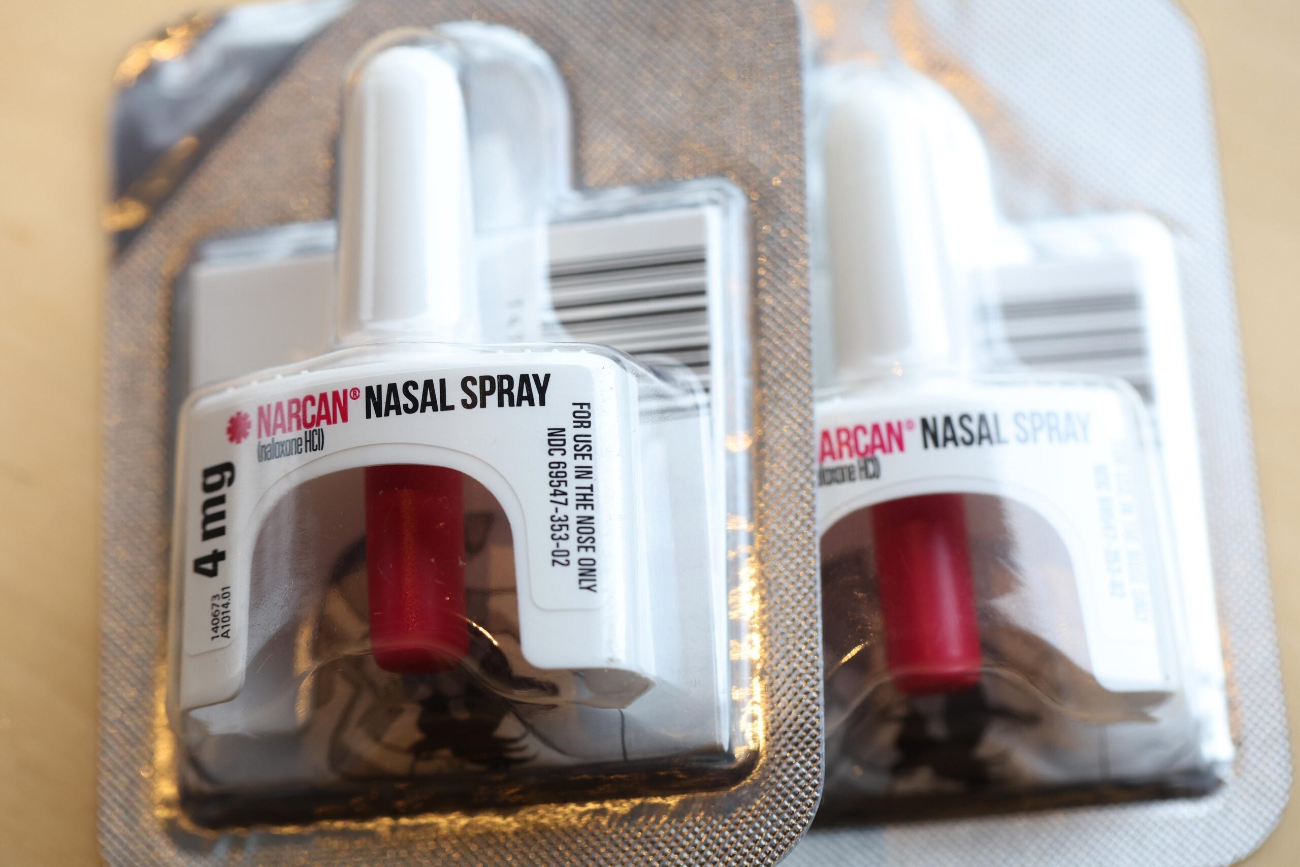 Two doses of Narcan nasal spray
