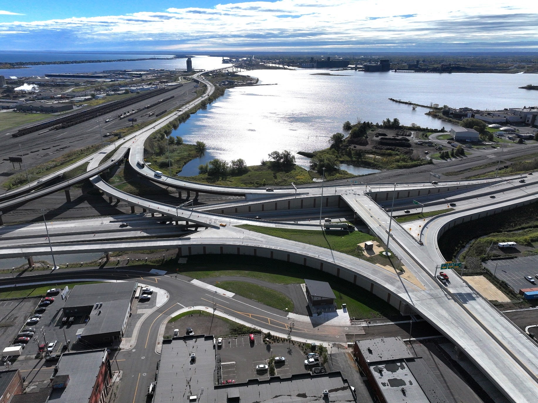 Superior/Duluth interchange is smooth sailing — for a year, anyway