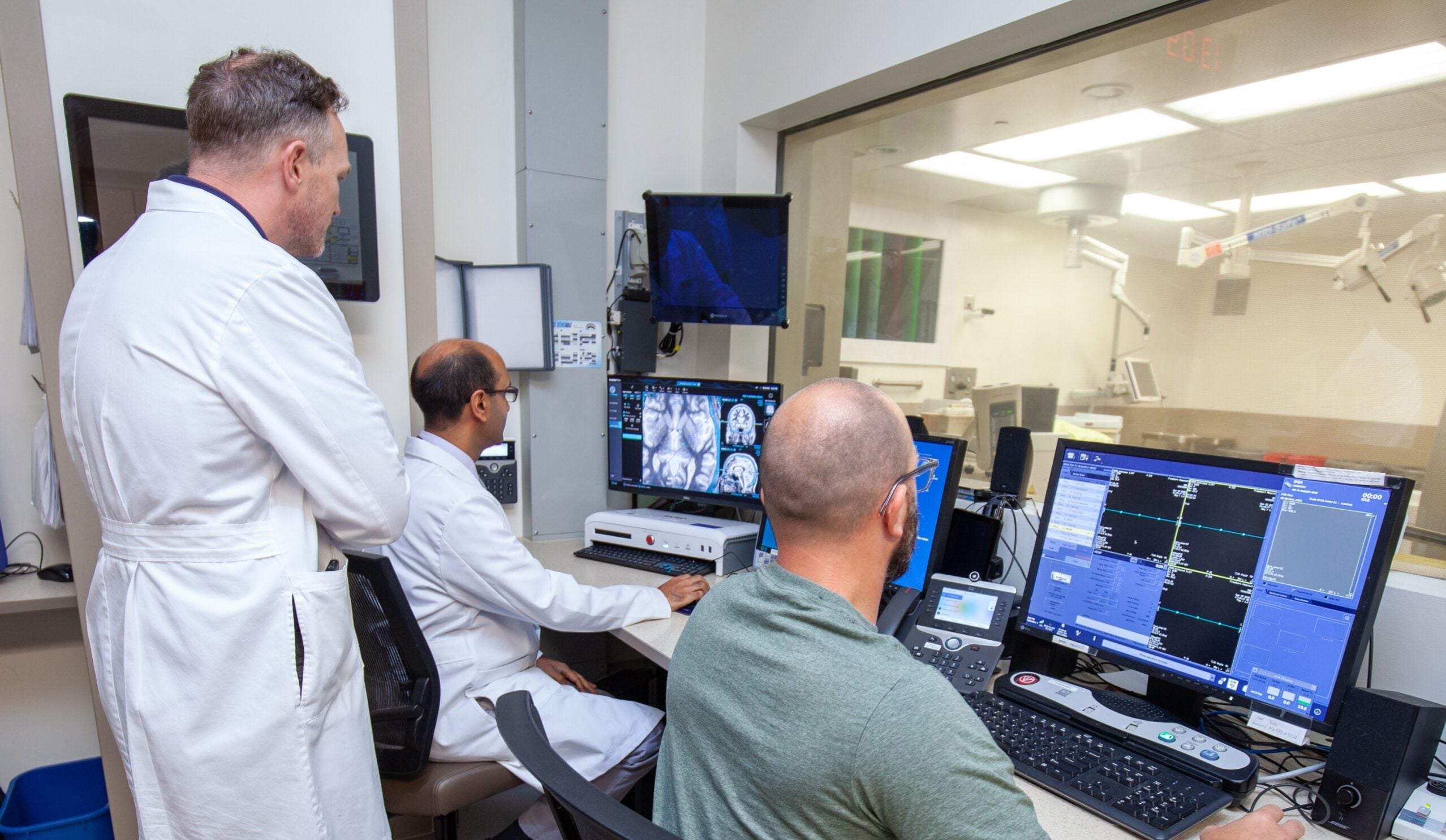 New Wisconsin procedure offers treatment for movement disorder patients